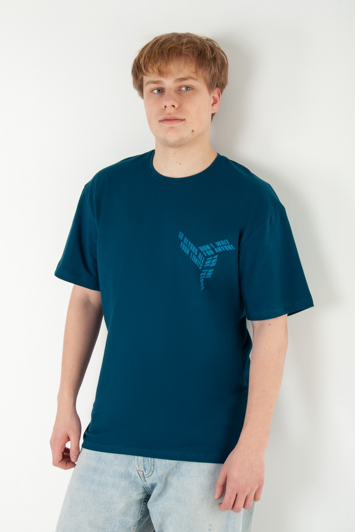 Футболка чоловіча